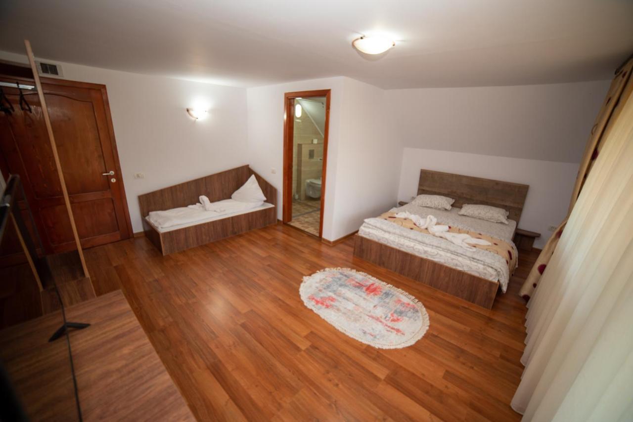 Casa Binu Hotel Arieseni Luaran gambar