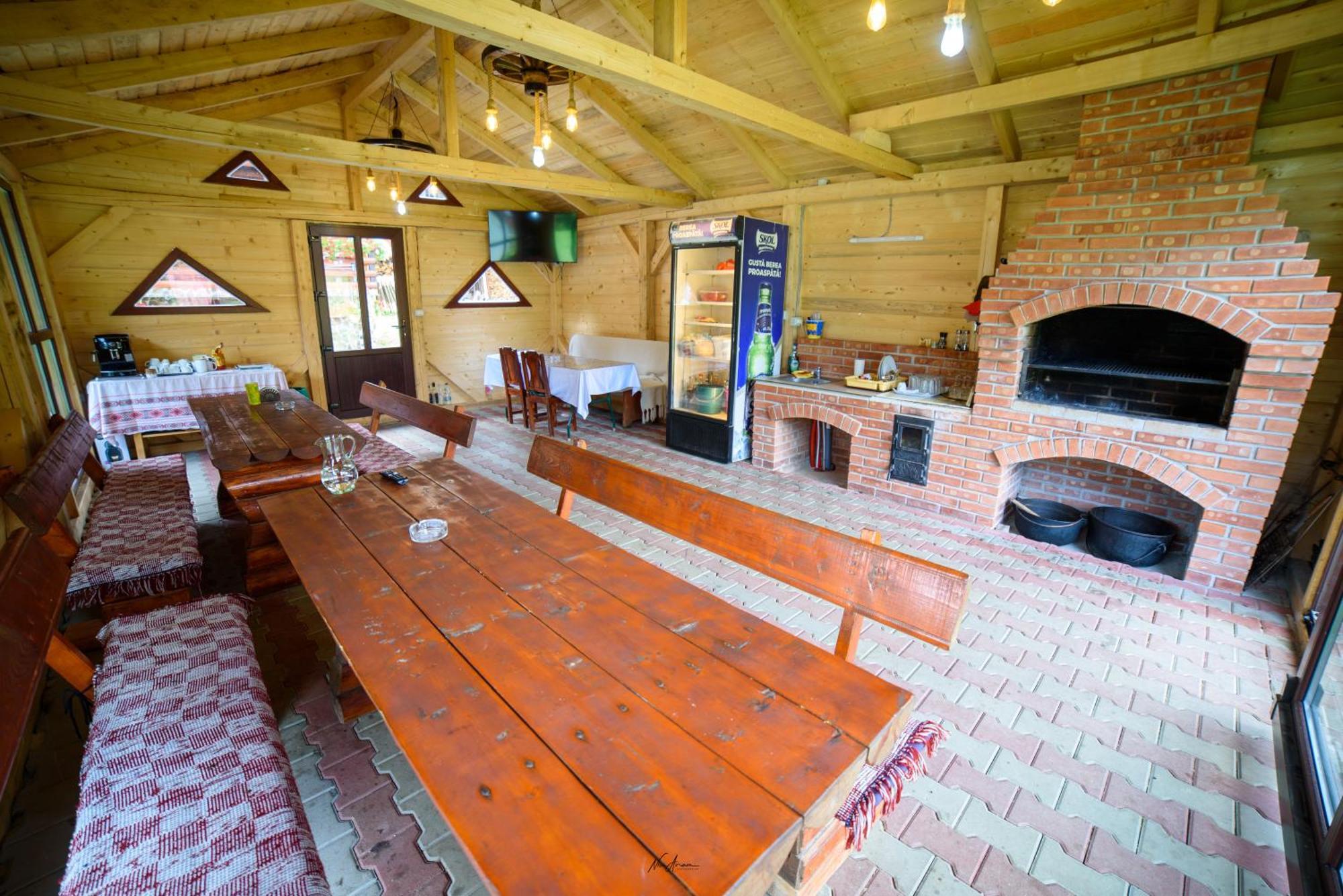 Casa Binu Hotel Arieseni Luaran gambar