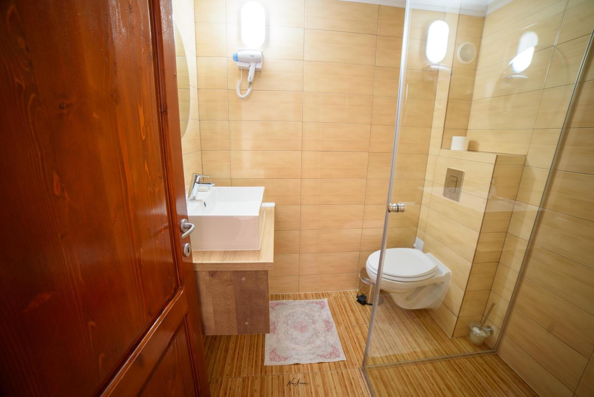 Casa Binu Hotel Arieseni Luaran gambar